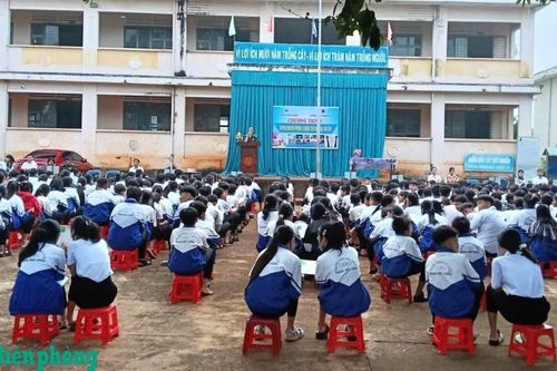 Liên hệ trách nhiệm của cá nhân, gia đình trong thực hiện Tháng hành động phòng, chống ma túy năm 2025