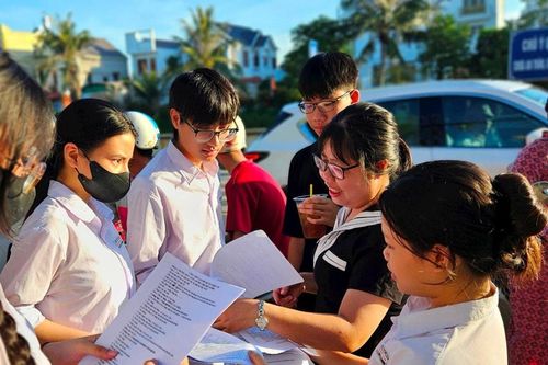 Những hình ảnh đẹp về một giáo viên Ngữ văn ở Hải Phòng