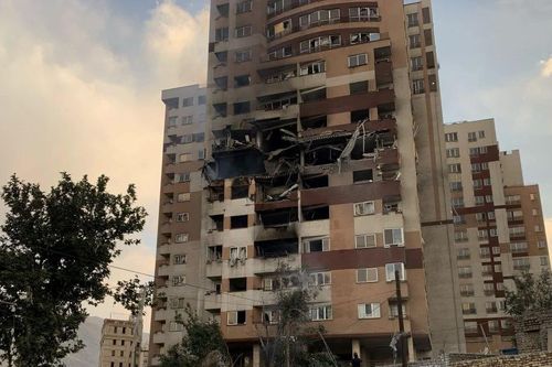 Iran mở lại một phần không phận sau lệnh ngừng bắn với Israel