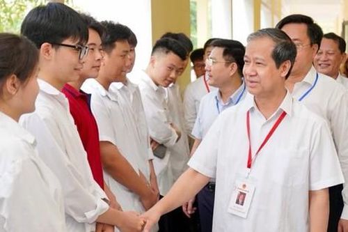 Bộ GD&ĐT kiểm tra công tác tổ chức thi tốt nghiệp tại Vĩnh Phúc