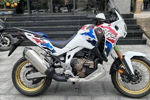 Honda Africa Twin 2025 DCT mở bán, giá 720 triệu đồng