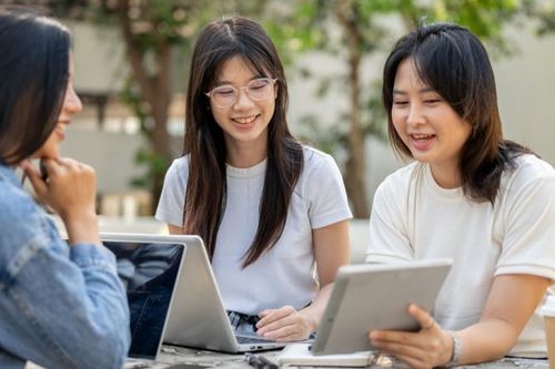 Manulife: 'Sống lâu' không còn là ưu tiên hàng đầu của người Việt