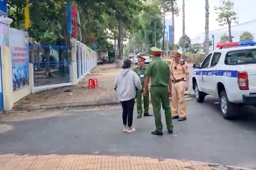 Điều động xe đặc chủng, đưa thí sinh đến đúng điểm thi