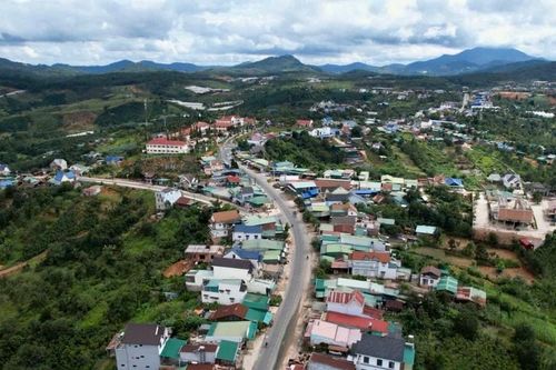 Đạ Nhim về đích xã nông thôn mới nâng cao