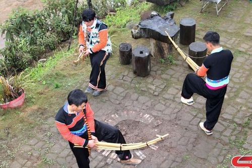 Du lịch cộng đồng gắn với bảo tồn văn hóa dân tộc Mông