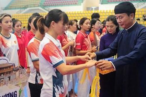 Gần 500 VĐV dự tranh giải vô địch Karate Quốc gia tại Huế