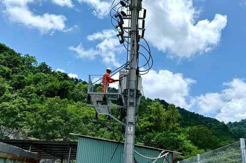Công ty Điện lực Lạng Sơn chủ động 'trực chiến' mùa nắng nóng năm 2025