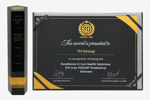 Sữa uống lên men 18 tỷ lợi khuẩn của TH được vinh danh Xuất sắc trong giải pháp tăng cường sức khỏe