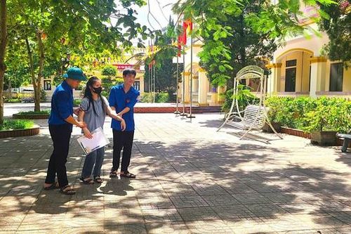 Nữ sinh khuyết tật với giấc mơ đại học