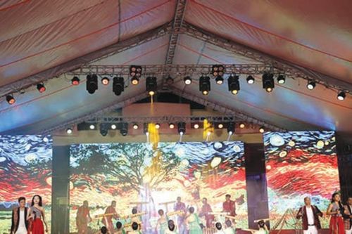 Tôn vinh giá trị tốt đẹp của gia đình Việt