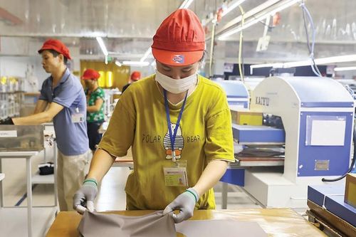 Bộ tứ nghị quyết: 'Chìa khóa' để bứt phá tăng trưởng