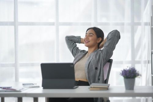 Dân văn phòng thở đúng cách giúp cải thiện bộ phận quan trọng