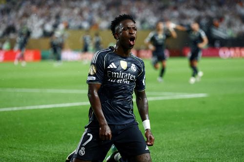Cơn mưa triệu USD đổ xuống Real Madrid