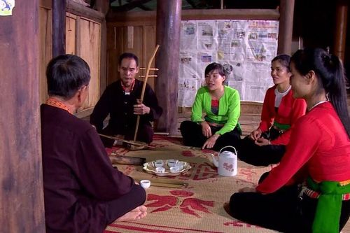 Lời tự tình bên bếp lửa