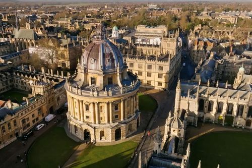 Oxford, Cambridge tụt hạng trong bảng xếp hạng đại học toàn cầu