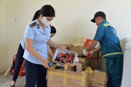 Tiêu hủy 47 mặt hàng có nguy cơ gây hại đến sức khỏe người tiêu dùng