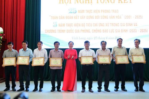 Phát huy hiệu quả phong trào TDĐKXDĐSVH gắn với công tác gia đình