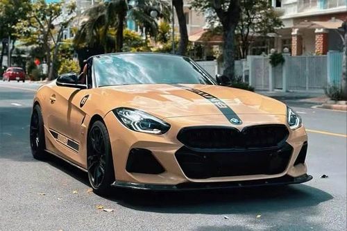 Ngắm BMW Z4 'màu lạ siêu lướt' rao bán hơn 2 tỷ ở TP.HCM