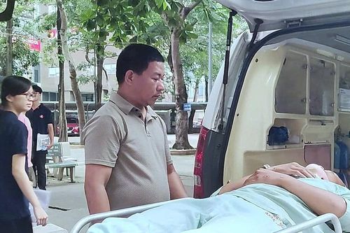 Nam sinh gặp tai nạn vẫn quyết tâm hoàn thành bài thi tốt nghiệp THPT