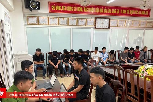 Xử lý nhóm thanh, thiếu niên mang hung khí trên đường