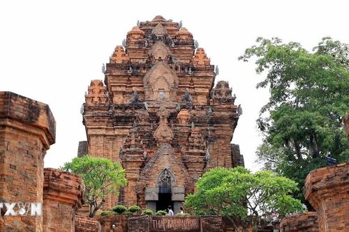 Tháp Bà Ponagar - tinh hoa kiến trúc Chăm, giá trị tâm linh được vinh danh