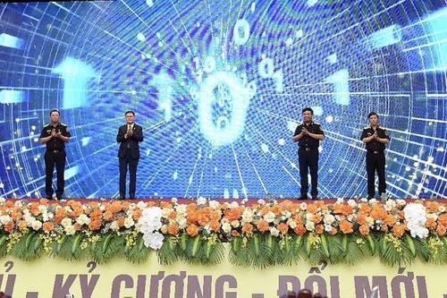 Hiện thực hóa Nghị quyết số 57: Ứng dụng 'Viet Nam Customs Data', thay thế báo cáo giấy