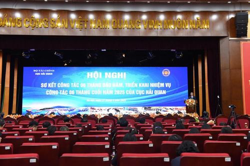 Đẩy nhanh tiến độ xây dựng hải quan số, tạo thuận lợi tối đa cho thương mại
