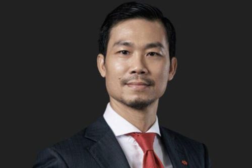 Techcombank miễn nhiệm một Phó Tổng Giám đốc sau 15 năm làm việc
