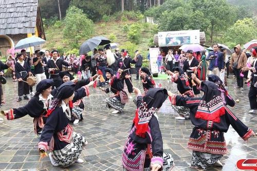 Nét đẹp văn hóa người Dao tiền