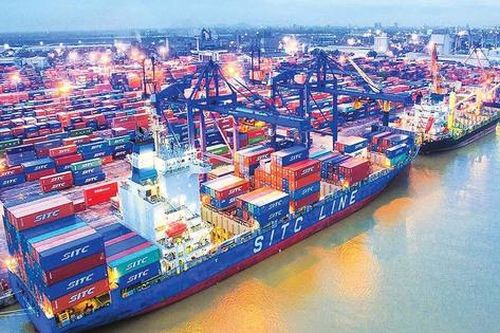 TP Hải Phòng được quyền quyết định đầu tư bến cảng từ 2.300 tỷ đồng trở lên
