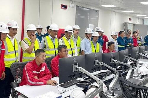 Nhà máy điện Nhơn Trạch 4 hòa điện lên lưới điện quốc gia