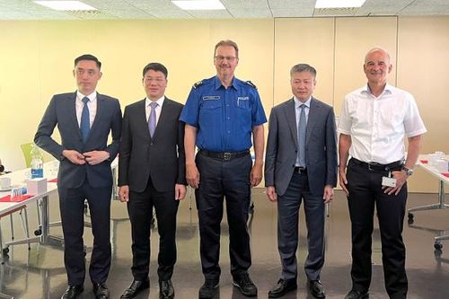 Bộ Công an đẩy mạnh hợp tác với các đối tác châu Âu về giao thông thông minh và an toàn