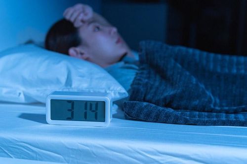 Cải thiện chứng mất ngủ trong 24 giờ bằng một thay đổi trong chế độ ăn