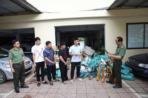 Triệt phá ổ nhóm chế tạo, tàng trữ, mua bán trái phép vũ khí quân dụng số lượng lớn