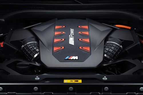 BMW nói động cơ đốt trong là nguồn tiền của hãng