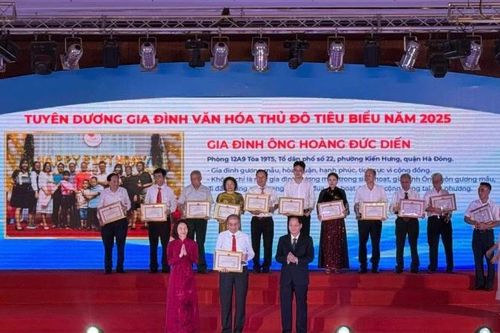 Lan tỏa nét đẹp văn hóa gia đình người Hà Nội