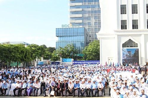 Đảng Nhân dân Campuchia tổ chức trọng thể lễ kỷ niệm 74 năm Ngày thành lập