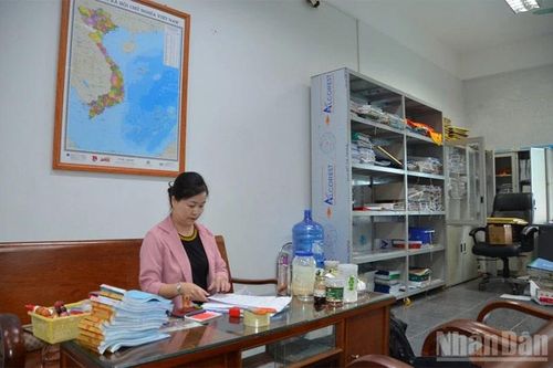 Cán bộ tỉnh Gia Lai chuẩn bị di chuyển đến nơi làm việc mới
