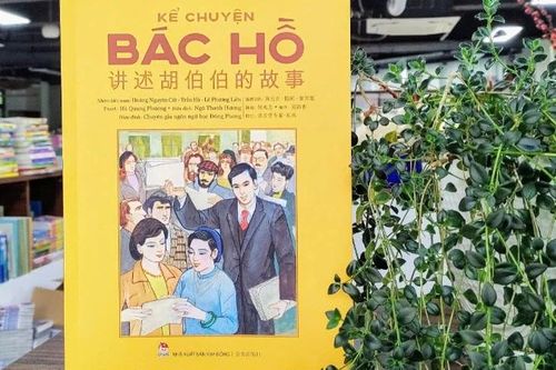 Ra mắt sách tranh 'Kể chuyện Bác Hồ' song ngữ Việt-Trung