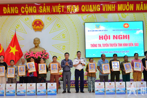 Bộ tư lệnh Vùng Cảnh sát biển 2 với đồng bào dân tộc, tôn giáo tại Bình Định