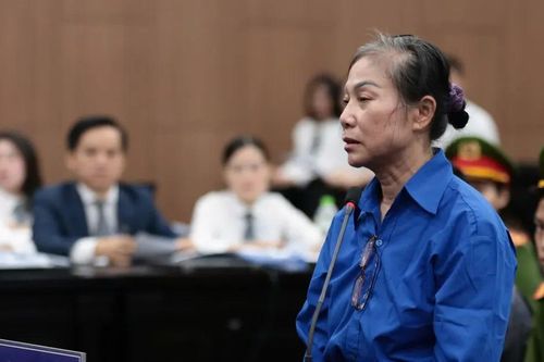 Các bị cáo trong vụ án Phúc Sơn nói lời hối hận trước khi tòa nghị án