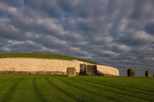 Mộ cổ 5.000 tuổi ở Ireland hé lộ sự thật 'vị vua thần thánh'