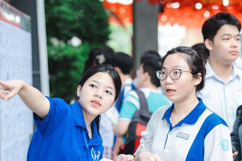 Tự chủ đại học bao giờ vững vàng?