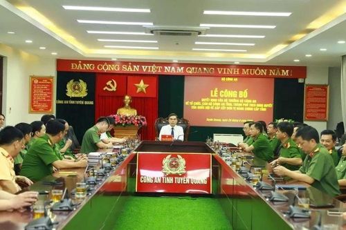 Thiếu tướng Nguyễn Đức Thuận làm Giám đốc Công an tỉnh Tuyên Quang sau hợp nhất