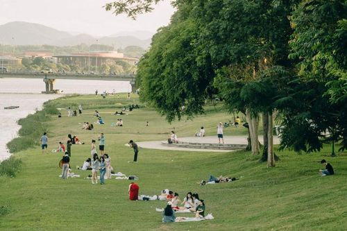 Hình ảnh 'khó tin' về mùa hè ở Huế khiến nhiều người ngẩn ngơ