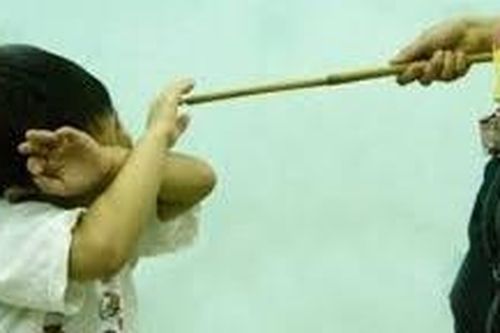 Đánh con 2 lần, người đàn ông ở Hà Tĩnh bị xử phạt 30 triệu đồng
