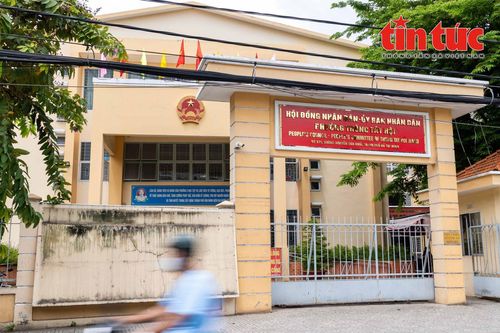 Nhiều phường mới TP Hồ Chí Minh đã gắn bảng tên, sẵn sàng vận hành