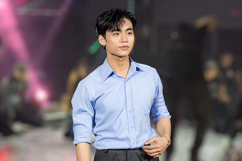 Không còn nhận ra MONO