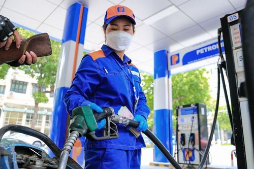Giá xăng dầu hôm nay 28/6: Lao dốc giảm