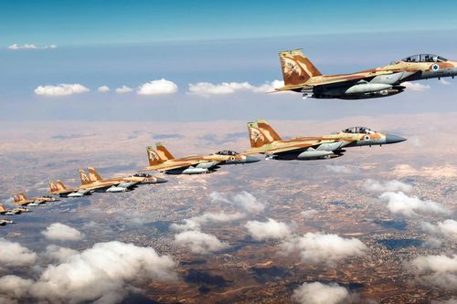 Israel cam kết duy trì ưu thế trên không trước Iran